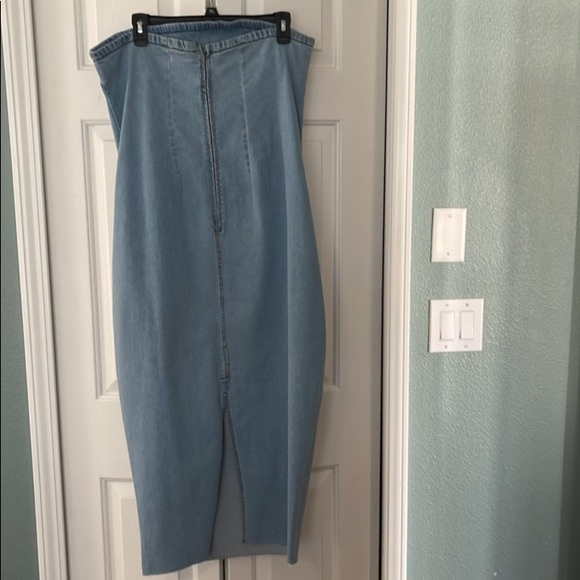 NWOT Strapless Denim Midi Dress - Picture 3 of 13